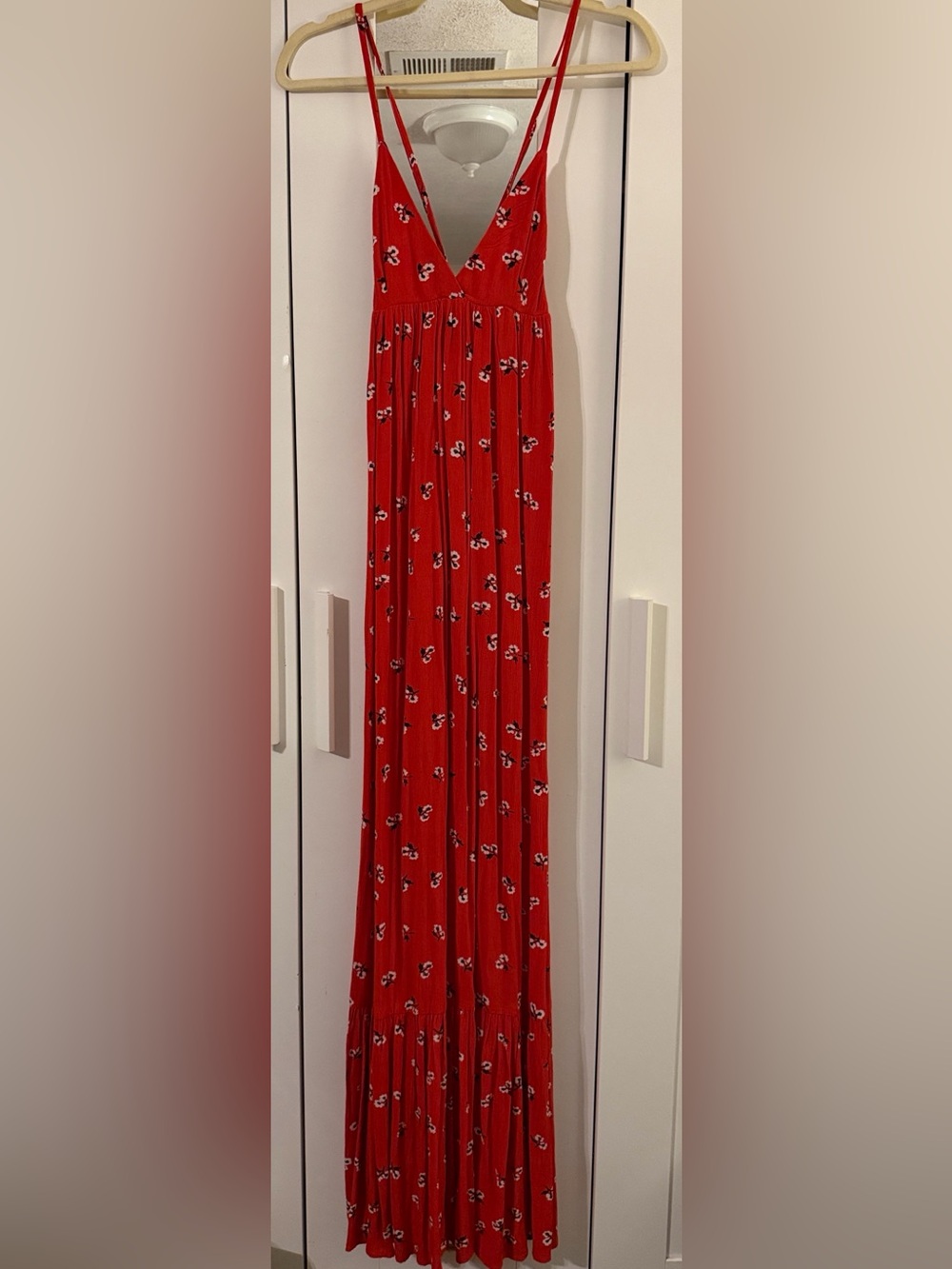 Billabong Red Floral Maxi Dress - Picture 6 of 6